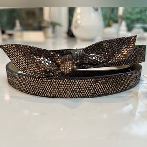 NWT Banana Republic Gold and Black Bow Belt L